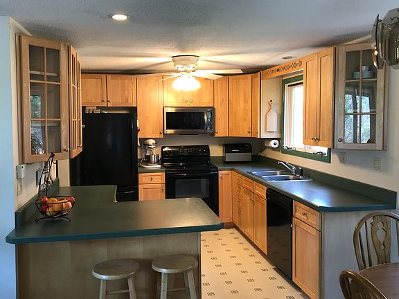Updated Maple Kitchen.