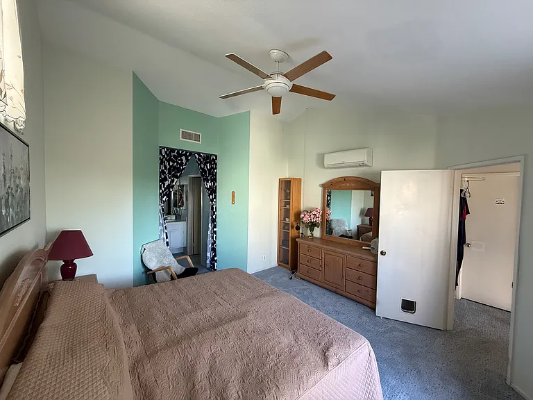 9910 Scripps Vista Way #10 — Photo 2