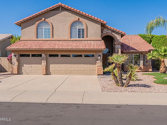 3rd image of 5540 W LONE CACTUS Drive