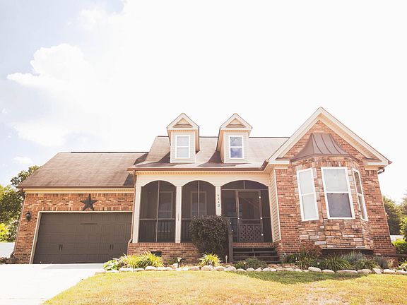 4th image of 6342 Stoney River Dr