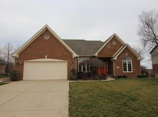 6560 E Ridgeway Dr, Mooresville, IN