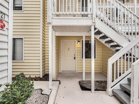 2nd image of 629 Delaney Ave APT 17