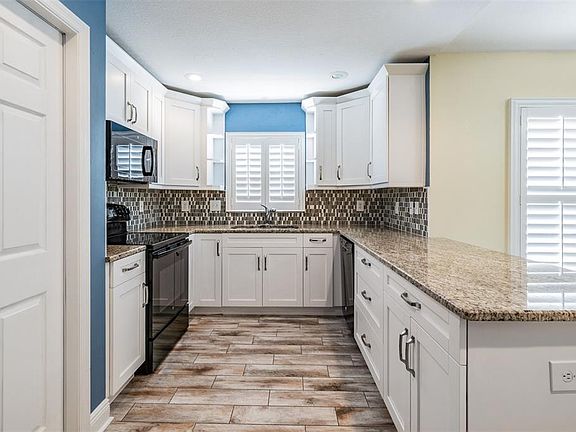 4th image of 29307R Schinnecock Hills Ln