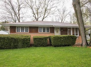 4938 W Donna Dr, Brown Deer, WI 53223