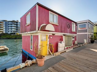 1 Dallas Rd #A4, Victoria, BC V8V0B2