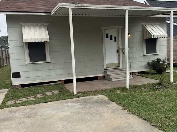2nd image of 1608 Elgin Ave