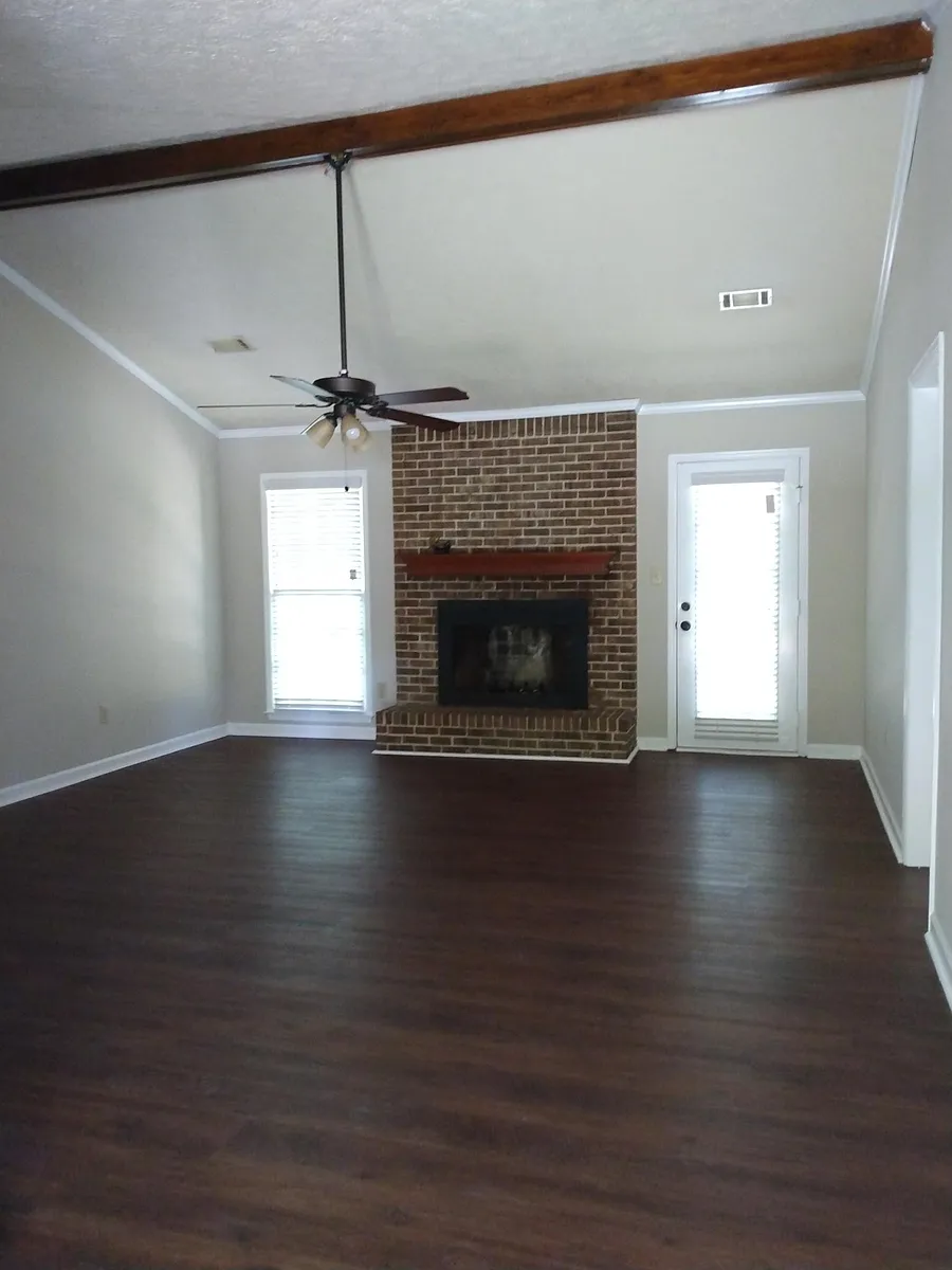 Building Photo - 1708 Brandy Woods Trl SE