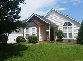 2985 Hawick Commons Dr, Concord, NC 28027