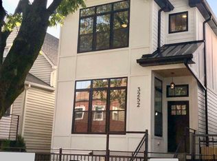 3252 N Drake Ave, Chicago, IL 60618