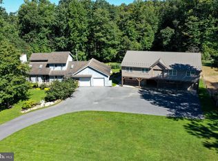 786 Lime Quarry Rd, Gap, PA 17527