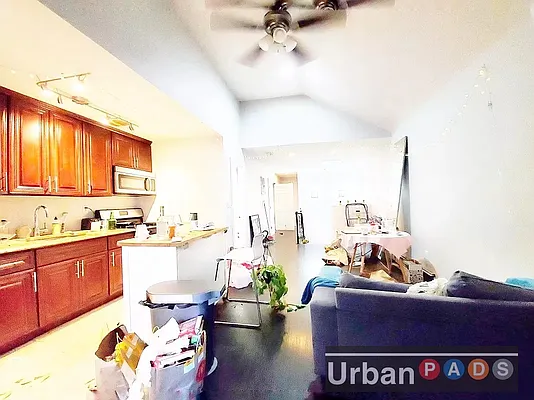 Rented by Urban Pads | media 10