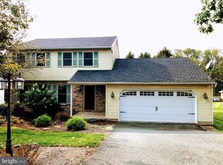 210 Linda Ln, Reading, PA 19606