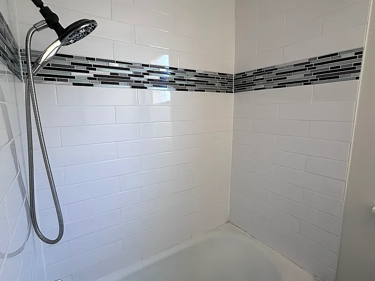 733 Elm St #32 — Photo 5