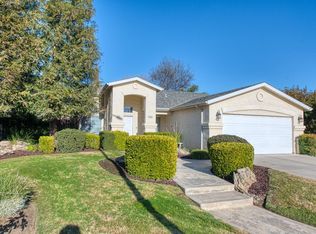 2135 Applegate Ave, Clovis, CA 93611