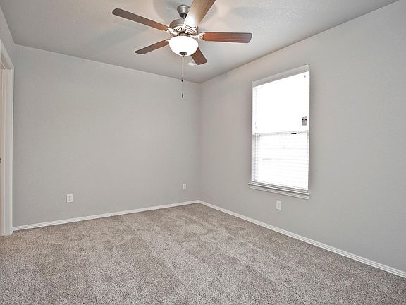 3rd image of 1108 S Holly St APT D