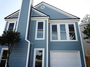 1st image of 540 Staffordshire Dr