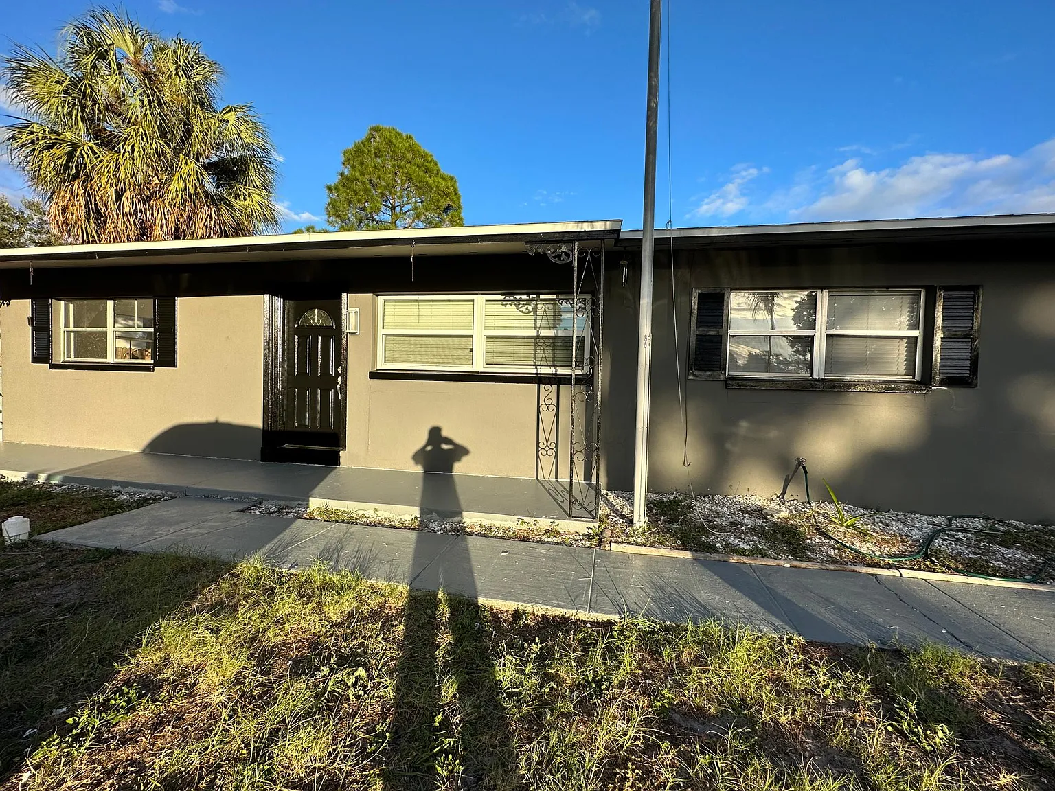 4518 S Cortez Ave — Photo 2