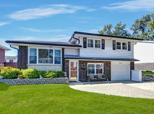 16338 Clark Ln, Tinley Park, IL