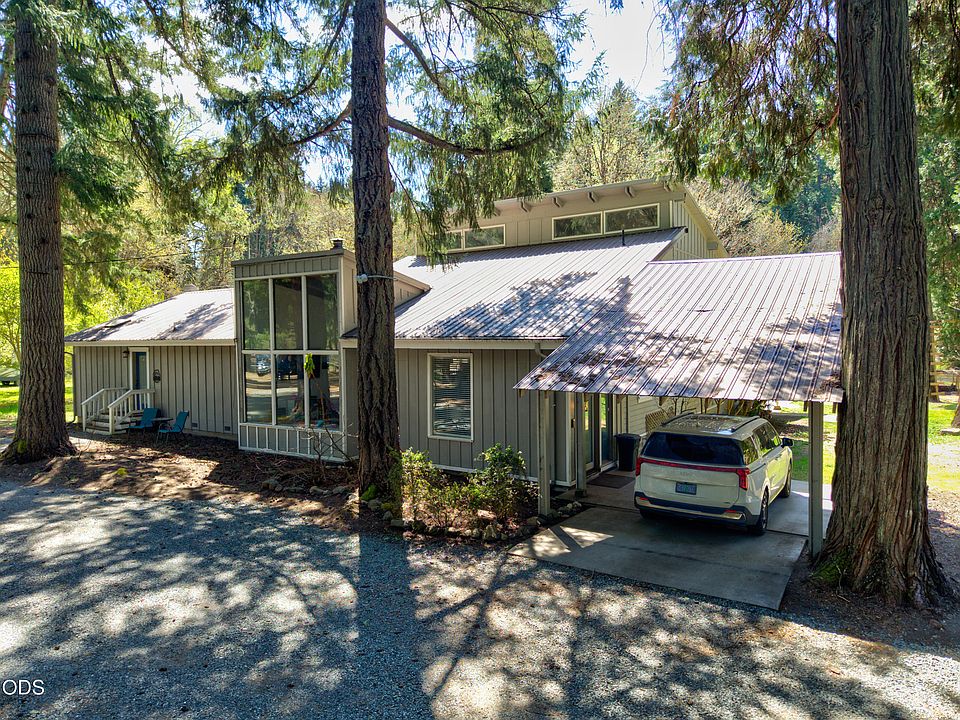 1st image of 1293 Starveout Creek Rd