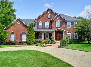 10908 Worthington Ln, Prospect, KY 40059