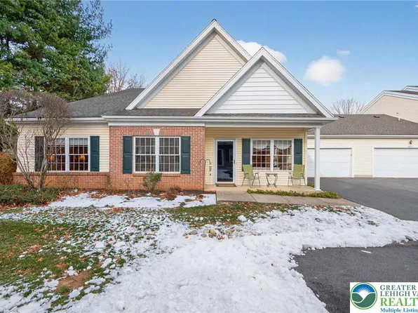 4860 Derby Ln, Macungie, PA 18062