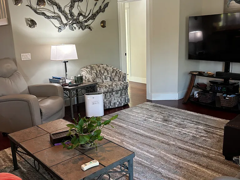 387 Bonito Ave — Photo 5