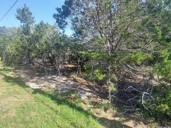 621 GLEN OAKS DR LOT 313, Canyon Lake, TX 78133