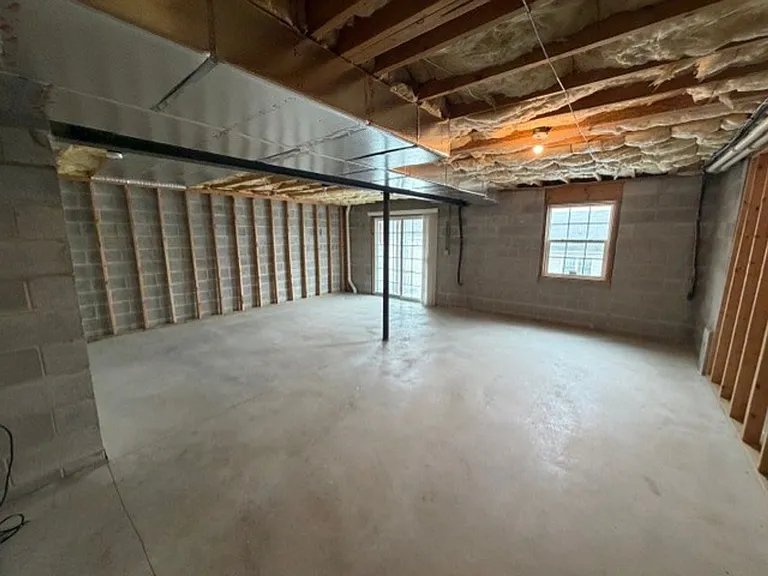 785 Oak Leaf Ln — Photo 34