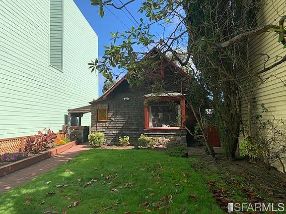 2nd image of 774 35th Ave
