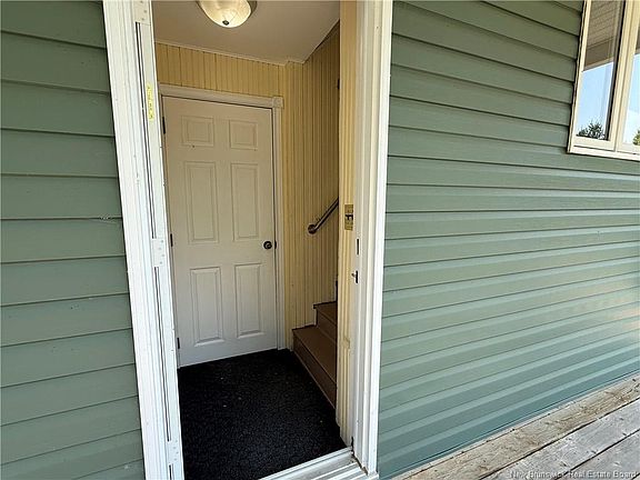 4th image of 225 Sisson Ridge Rd