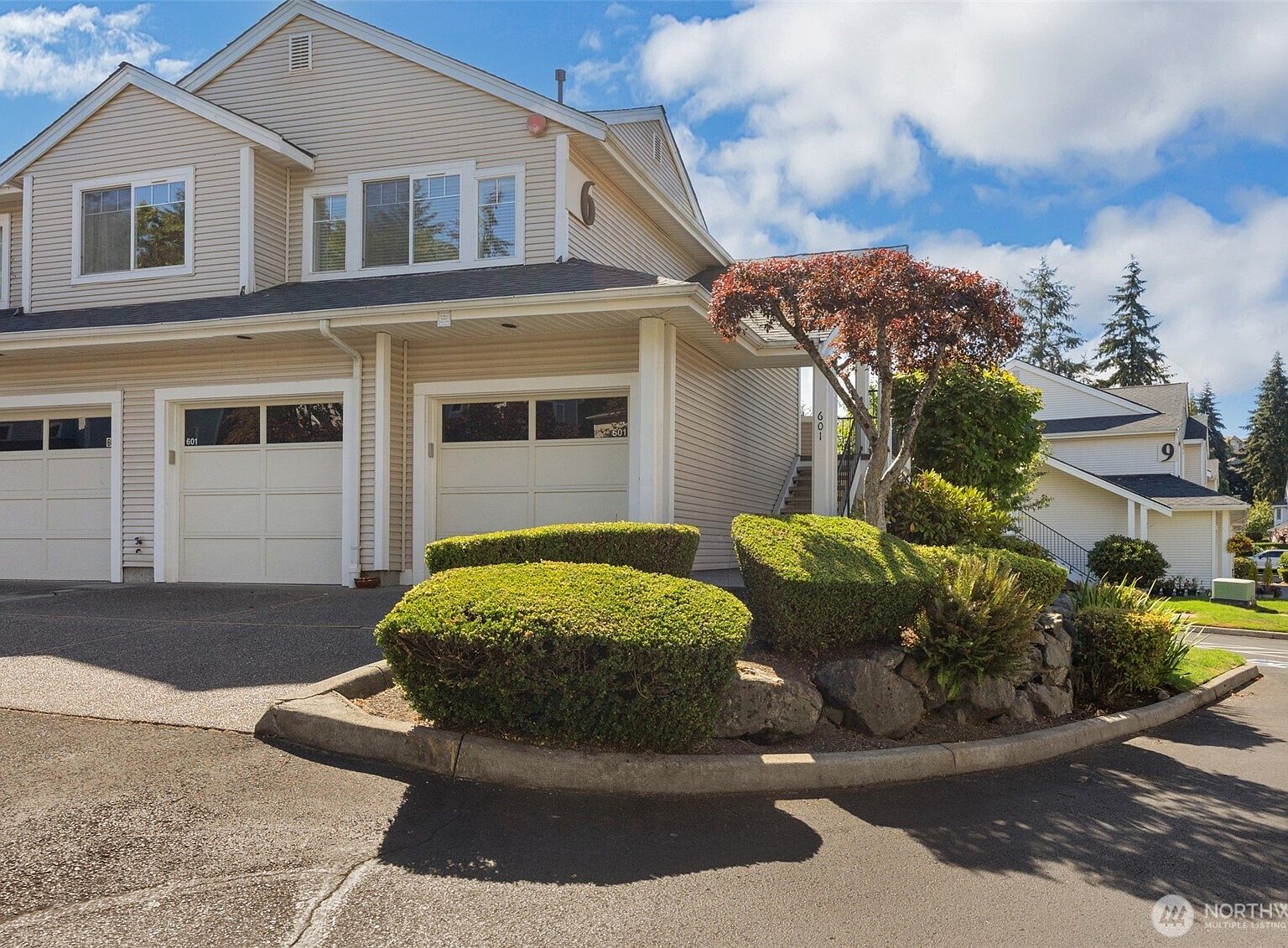 4714 Fairwood Boulevard NE #601 — North Shore Golf Club