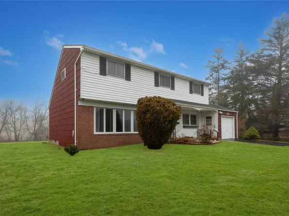 354 Smith Avenue, Islip, NY 11751