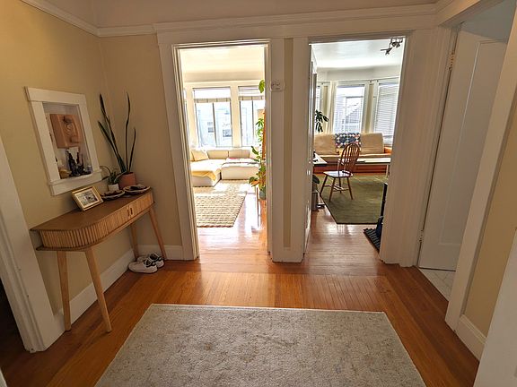 3rd image of 550 Lake St APT 304