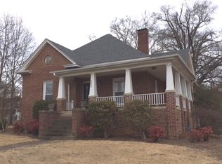 605 Kitson St, Greenwood, SC 29646