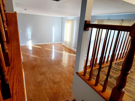 5th image of 519 Garden Cir #1