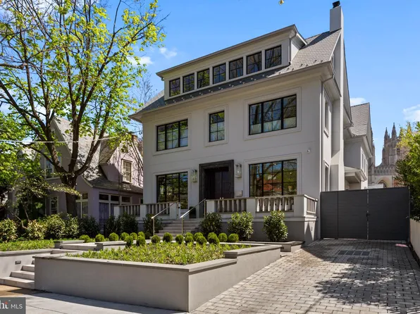 3119 38th St NW, Washington, DC 20016