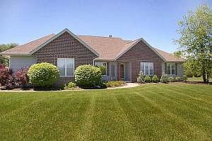 1st image of 35484 Fareway Ln