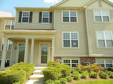 1st image of 878 Cherry Creek Dr