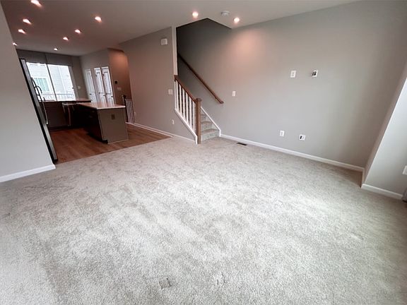3rd image of 4537 Briarhaven Dr