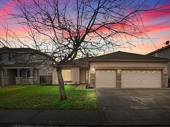 2nd image of 3214 Tenaya Ln