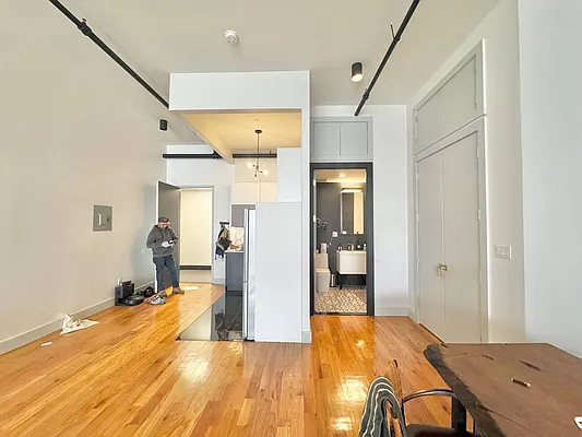 Rented by Doorway NYC, LLC | media 3