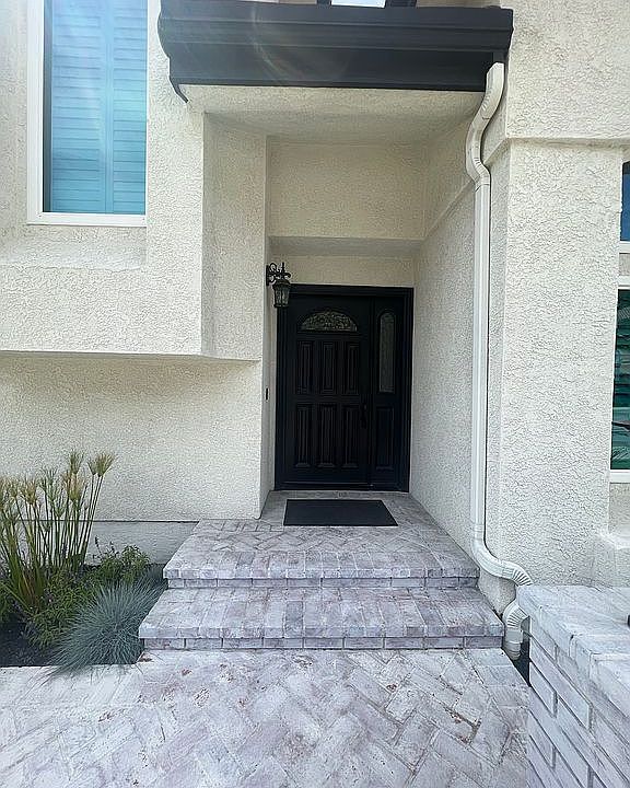 2nd image of 5085 Benedict Ct