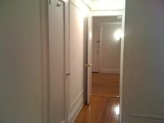 Rented by Douglas Elliman | media 21