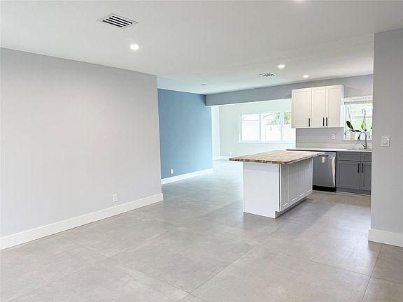 5th image of 1761 NW 38th Street