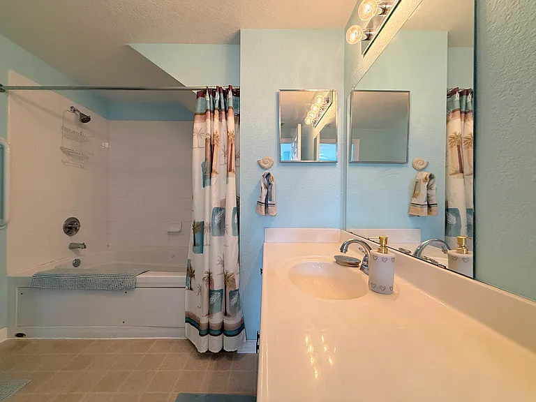 4007 Venetian Bay Dr #104 — Photo 7