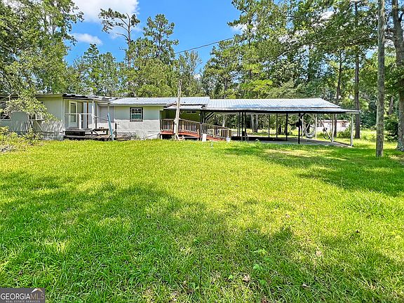 3rd image of 315 Garrison St