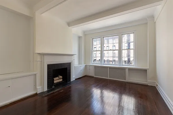 Sold by Corcoran | media 27