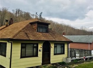 75 Little Deer Creek Rd, Cheswick, PA 15024