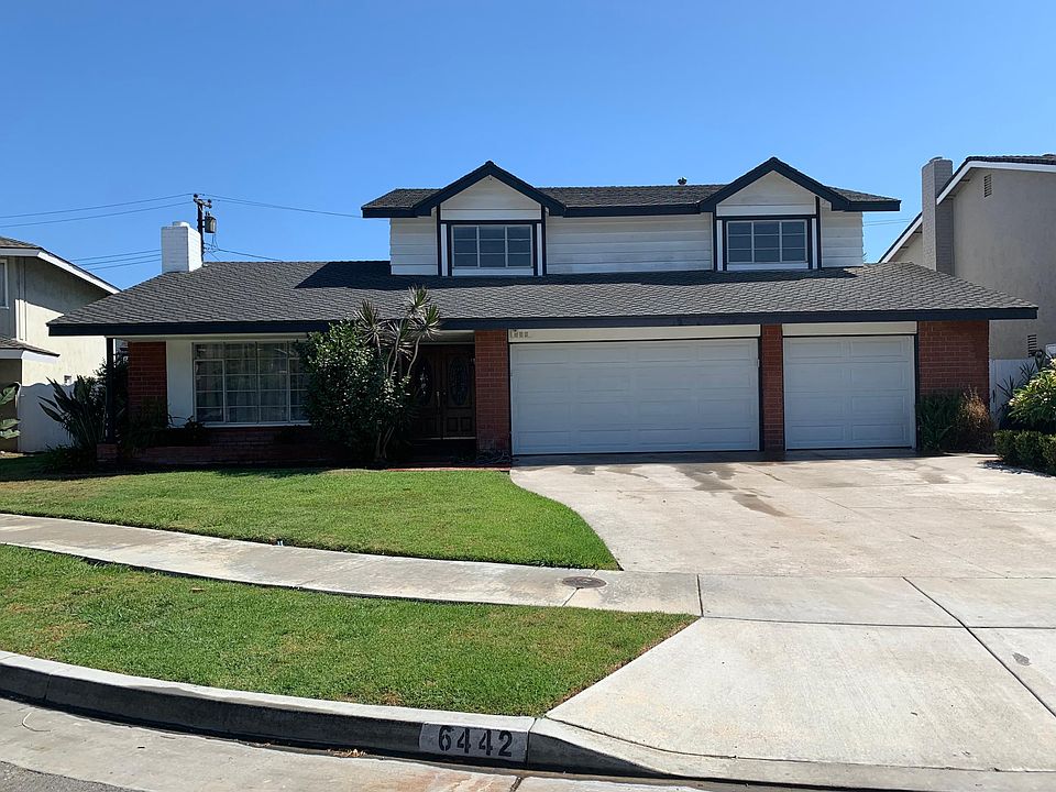 5 bedroom (includes 2 master suites with ensuite's) 4 bathrooms.
