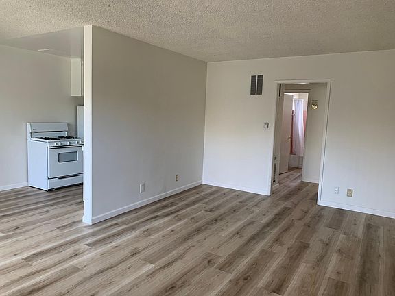 3rd image of 12500 Washington Pl #4